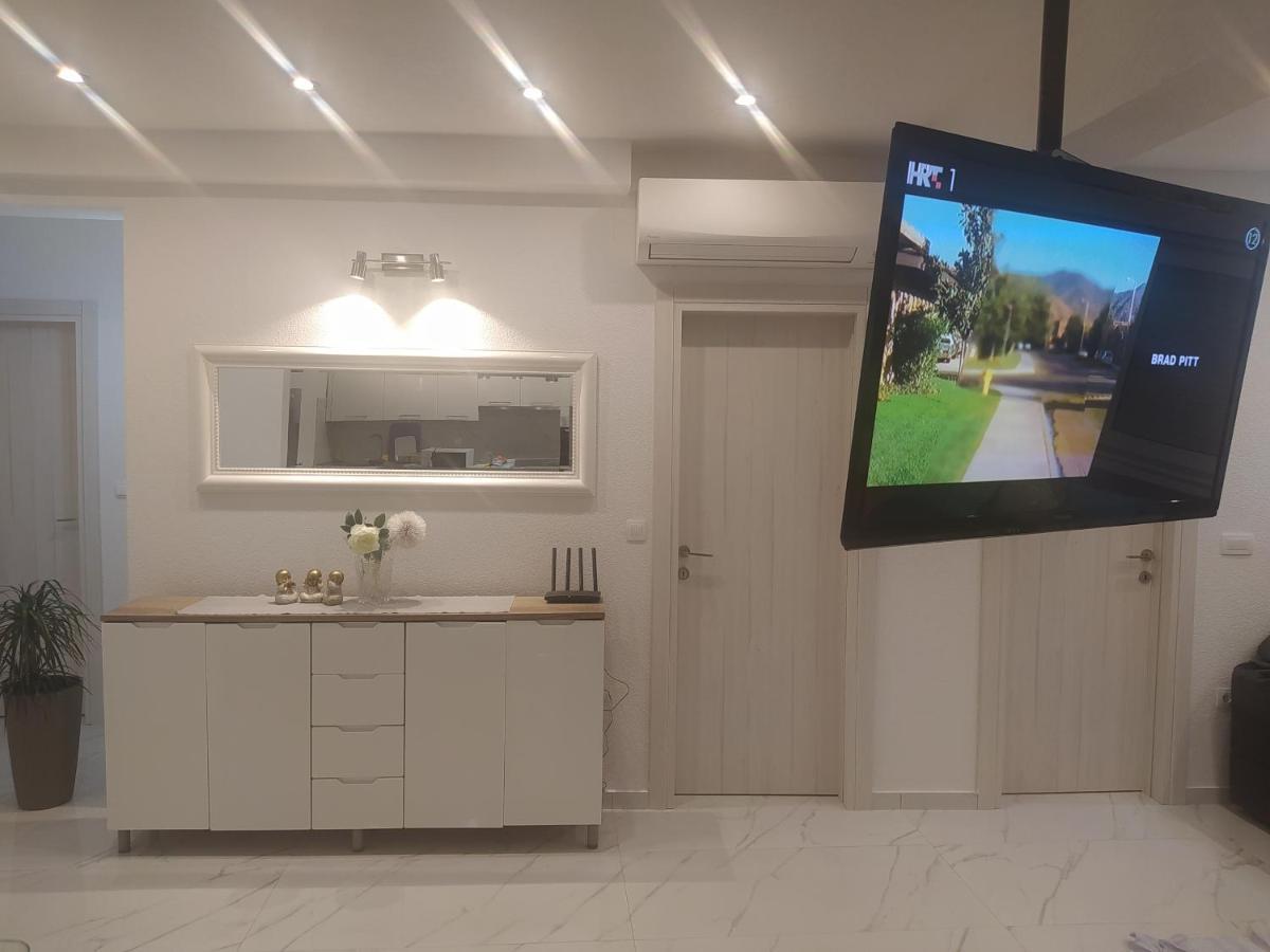 Apartmani Trubi 3 Vodice Exterior photo
